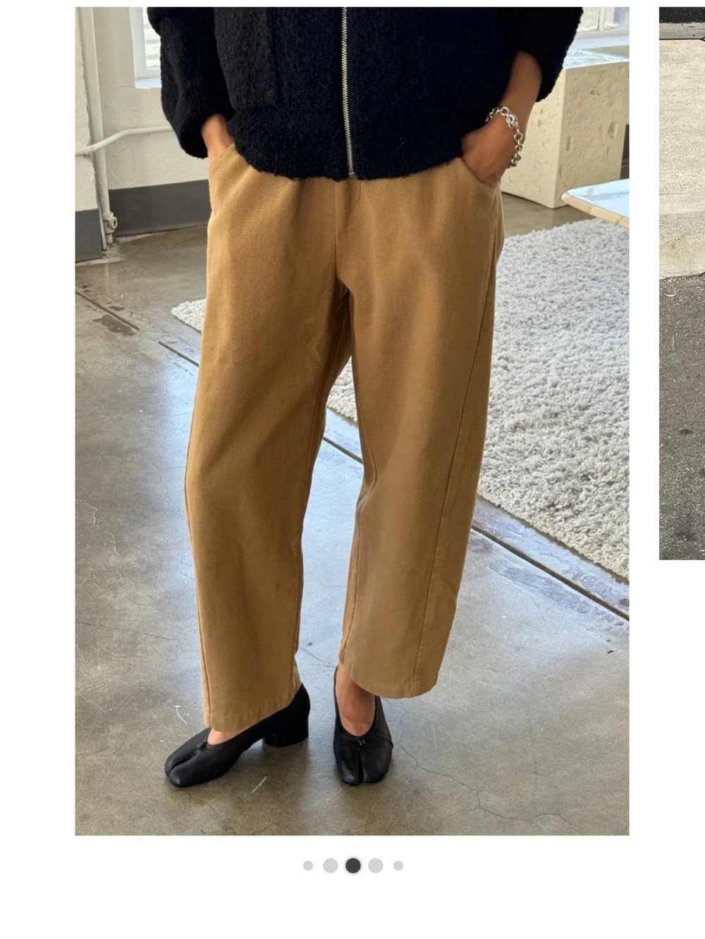 Women's Relaxed Straight Chinos in Camel
